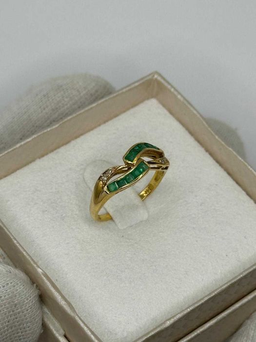 INEL AUR 14K + 4 Diamante = 0.04ct + 10 Smaralde = 0.30ct - Vintage !