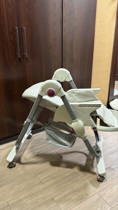 Детский стульчик для кормления