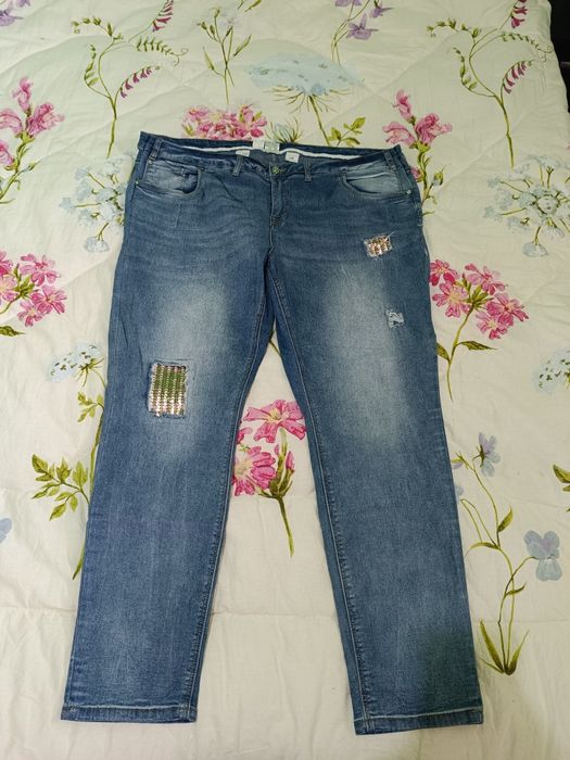 Дънки и панталони