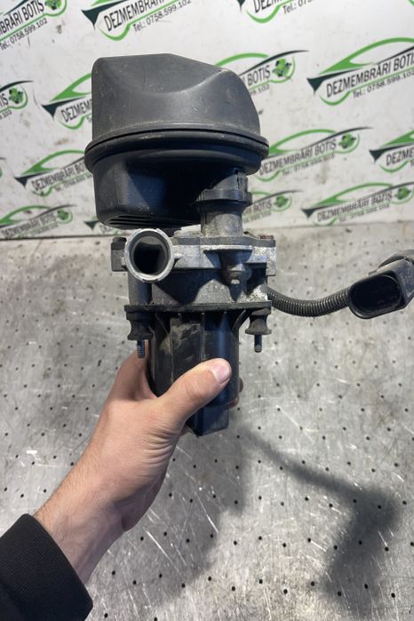 Pompa de aer 079 959 231 E Audi RS 7 4G (facelift)