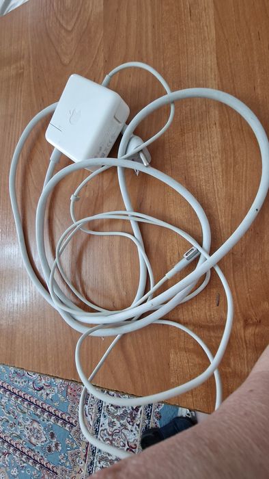 Ноутбук MacBook 1372