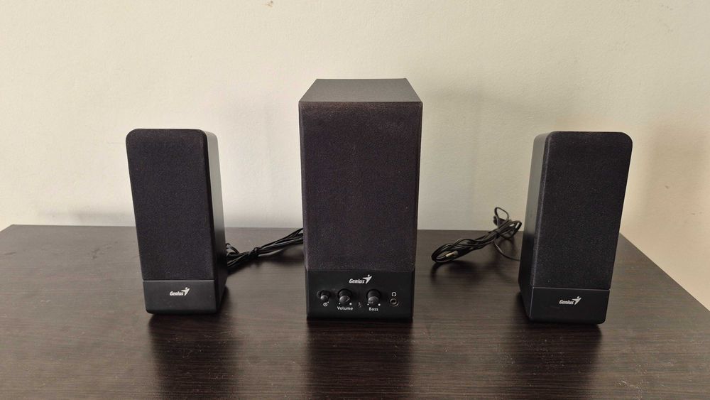 Boxe 2.1 Genius cu subwoofer