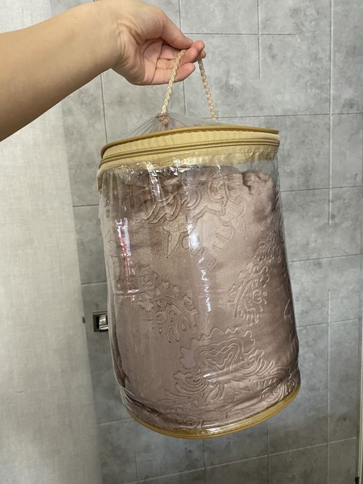 Продам новое одеяло плед в упаковке