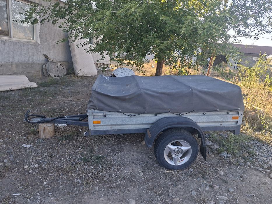 Продам прицеп  заводской