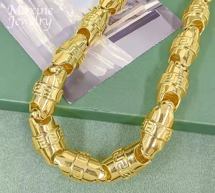 Vând hală metalică 6x 10