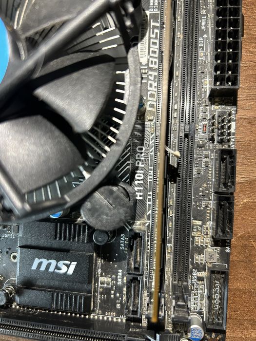 Kit Gaming Intel i7 6700K, Placa de baza MSI H110I-PRO, 4GB RAM DDR4