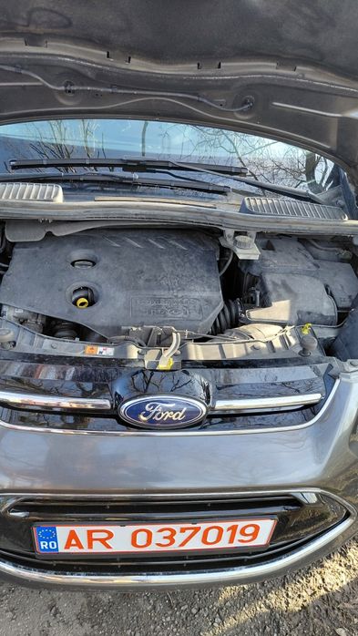 Vând ford cmax 2015