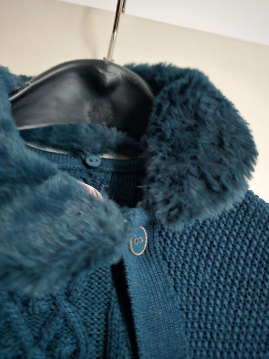 Красиво детско плетено пончо  на Sergent Major