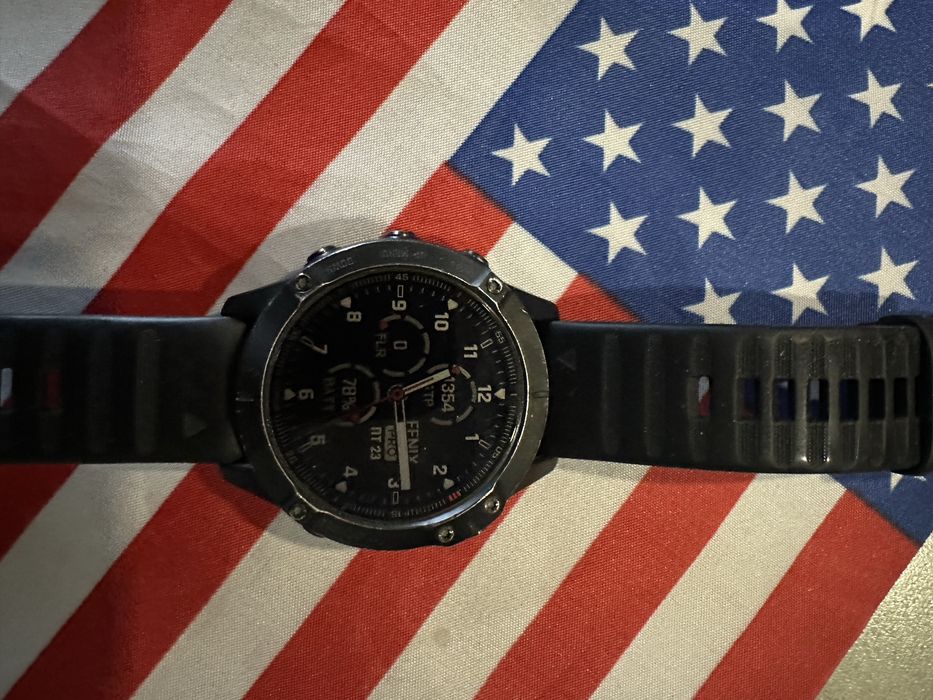 Продам Fenix 6 saphire