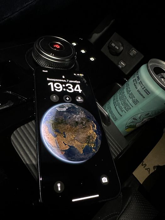 Продается айфон 13 256г