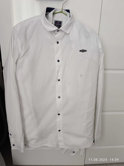 Школьная форма рубашки для мальчика