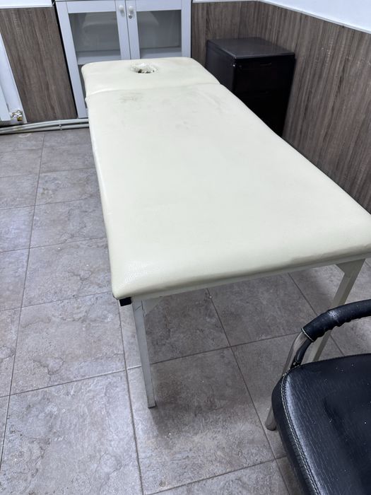 Кушетка для косметолога