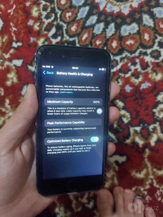 Iphone 8  64gb pamyat