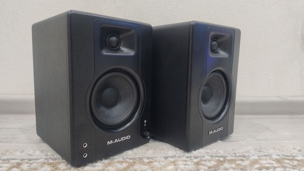 Студийные колонки