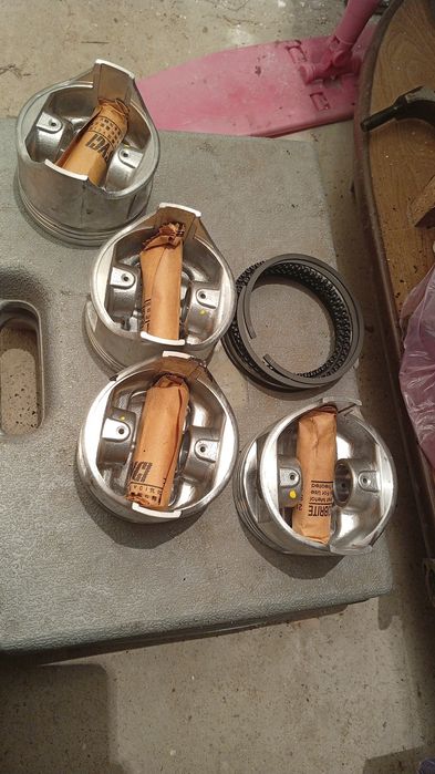 Блок цилиндров 2.0 на мазду 626.