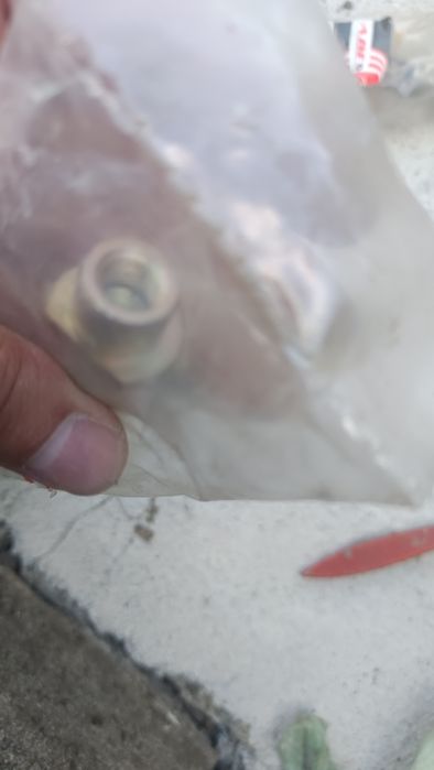 2броя нови Задни спирачни маркучи за Хонда Црв 2