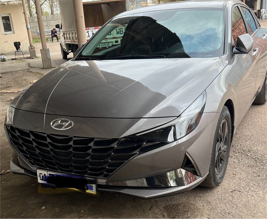 Elantra 2021 2-pozitsiya