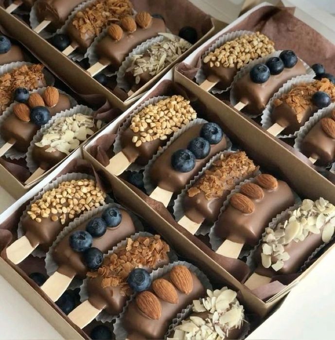 Клубника шоколаде