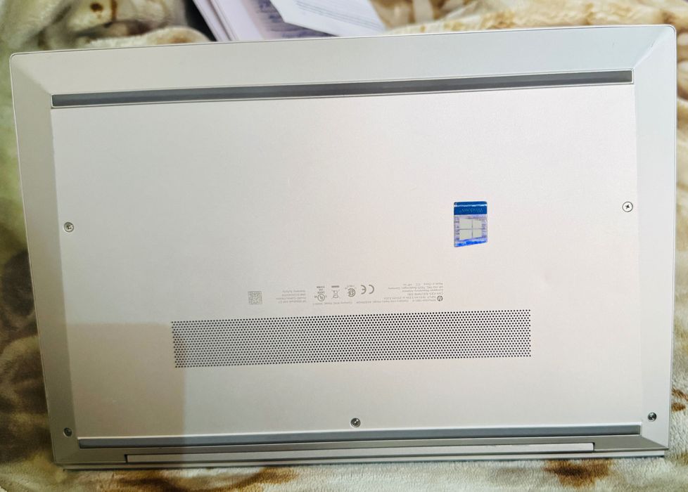 Hp laptop , windows 11pro