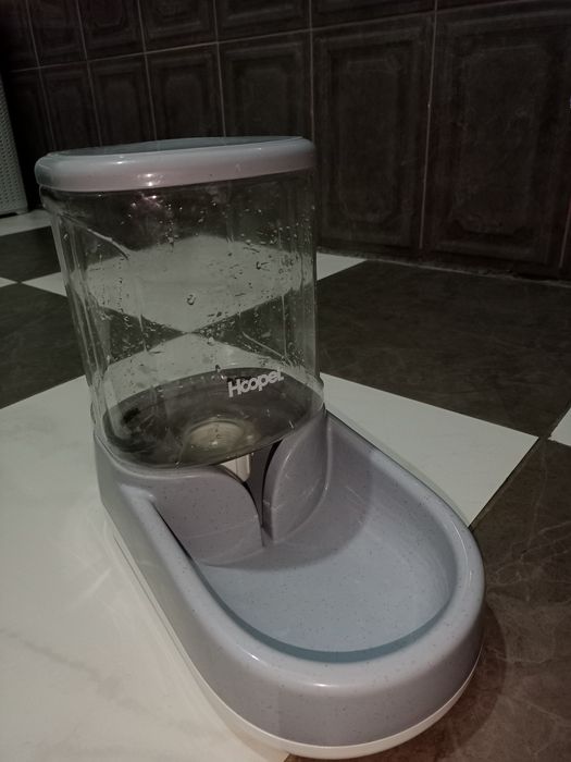 Поилка для кота новый