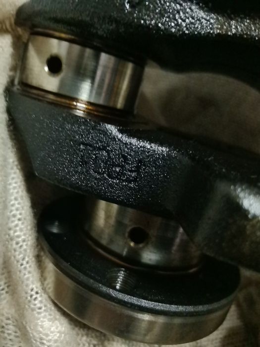 Мазда Кронос 1.8,FP, коленвал, поршневая.