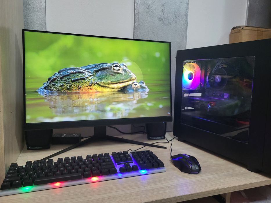 Pc complet RTX 4060 ryzen 5 5500 monitor si periferice