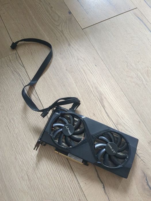 Placi video PNY ,ASUS