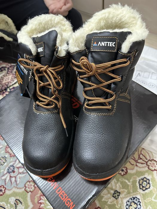 Спецботинка зима , осень