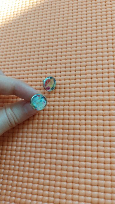 Серьги цветные гвоздики