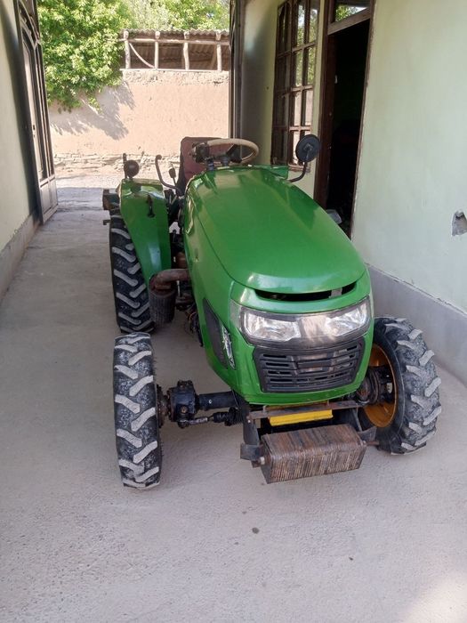 Mini tiraktir sotiladi