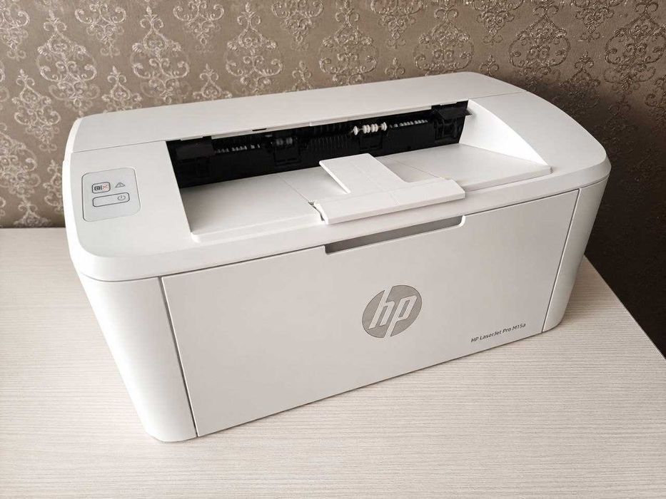 Принтер HP LaserJet Pro M15a