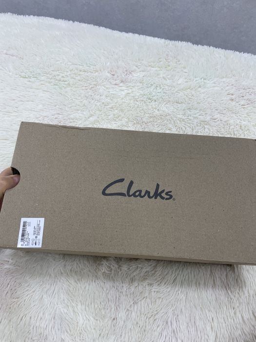 Женские черные туфли clarks