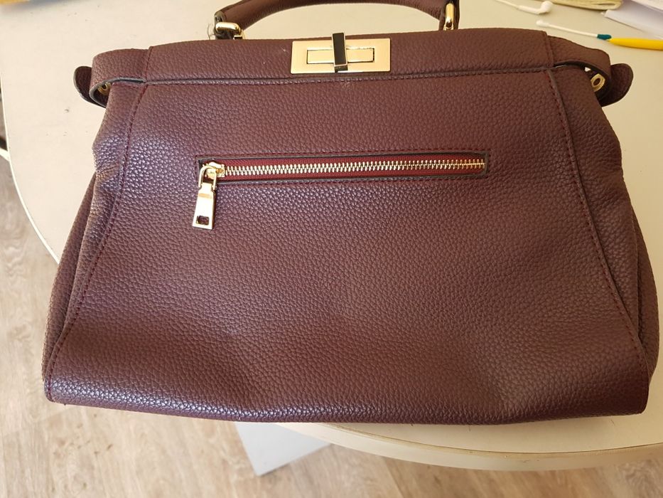 Продам жен сумки разные