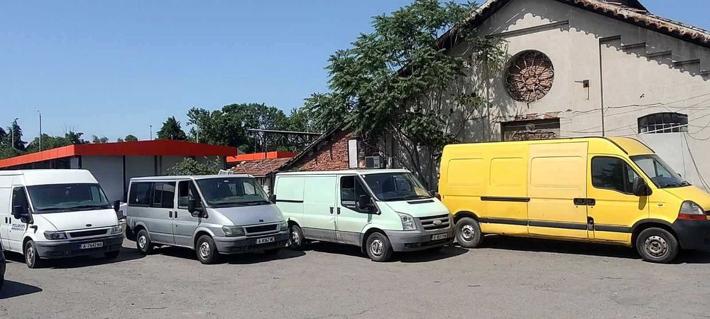 Отдава бус и платформа под наем