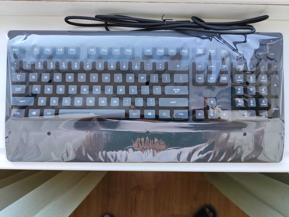 Новая клавиатура Logitech G213 Prodigy