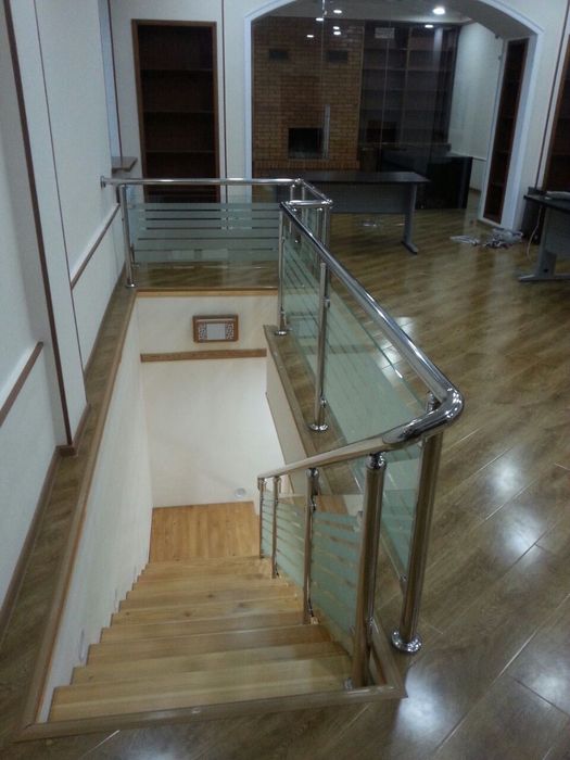 Калйоний ойна душ кабина Нержавика хизмати