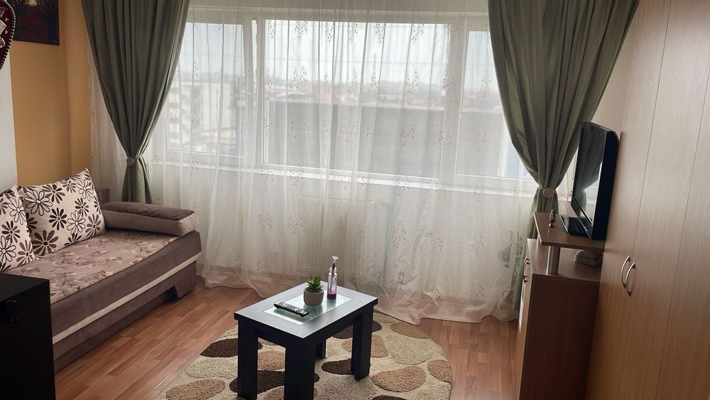 Garsoniera de inchiriat