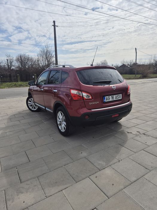 Nissan Qashqai Benzina MPI Automat proprietar.