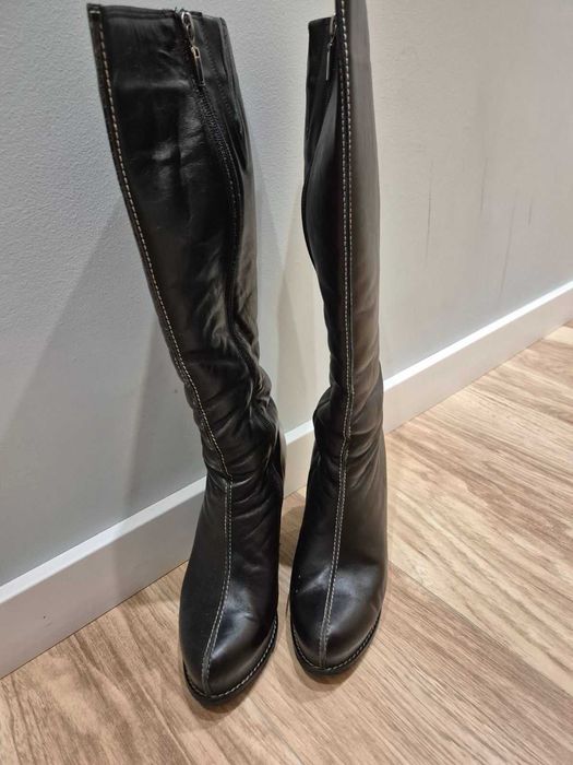 Ботуши естествена кожа GiAnni
Номер 38