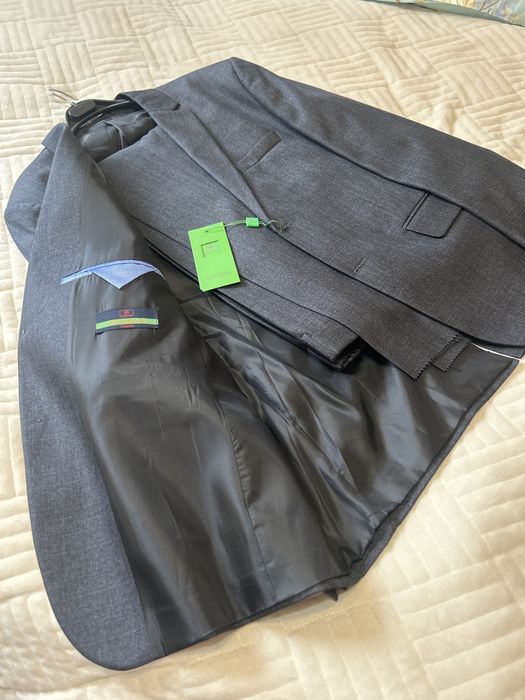 Продам костюм мужской