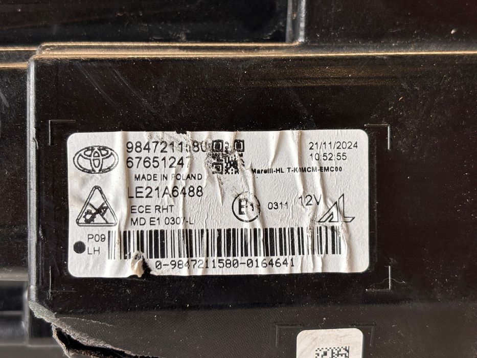 Toyota Proace II Фар - ляв