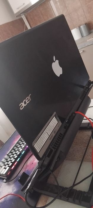 Vand leptop acer V5-573