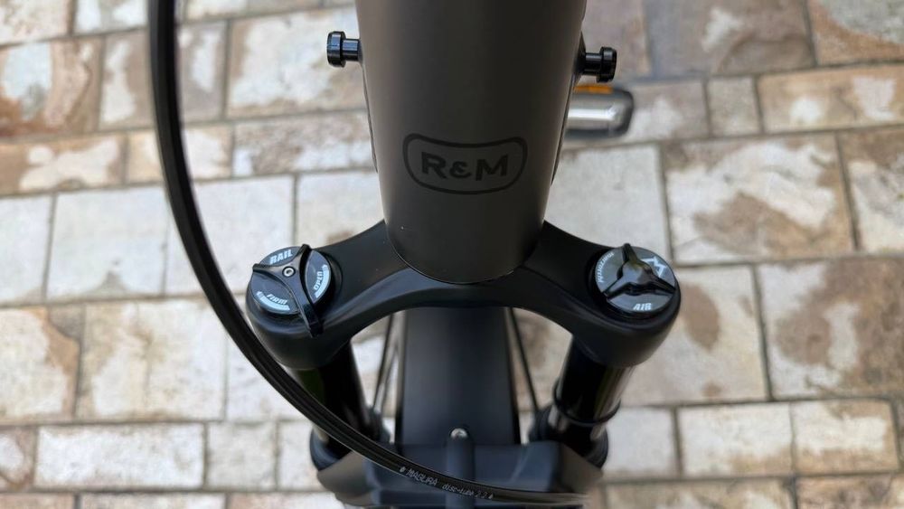 Електрически велосипед Riese & Müller Delite GT rohloff (пробег 477 км)