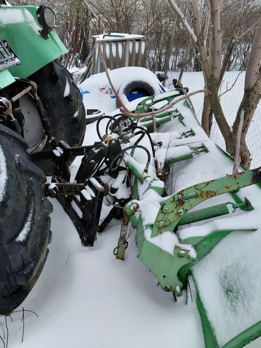 Vând Încărcător Frontal + Excavator Spate pentru tractor (Set complet)