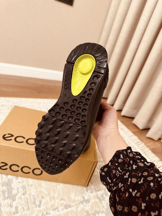 Продам обувь осень весна зима -20С