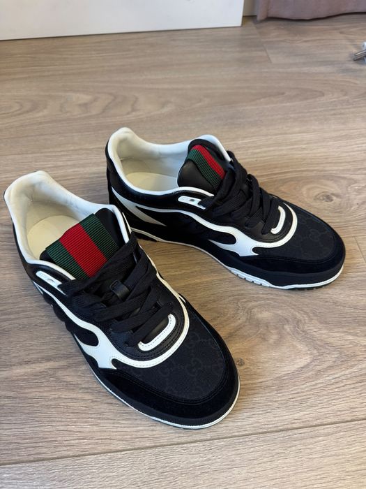 Продам кроссовки GUCCI
