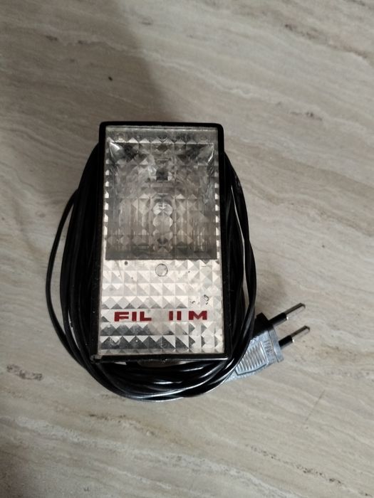 Фотовспышка FlL 11M