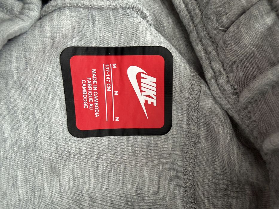 Анцунг NIKE B NSW TECH FLC FZ - Оригинален М 137-147