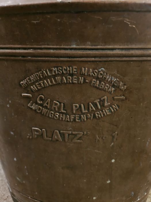 Стара немска,медна пръскачка-антика