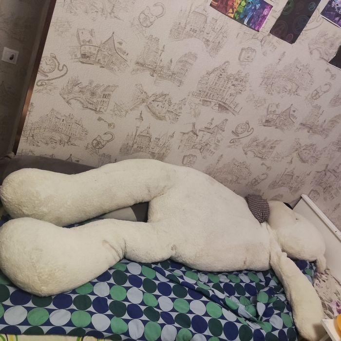 Большой плюшевый медведь б/у